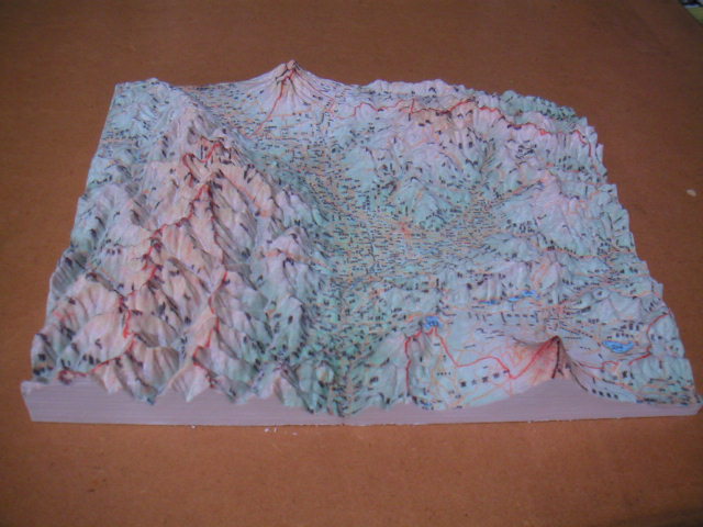 立体プリンタによる立体地勢図